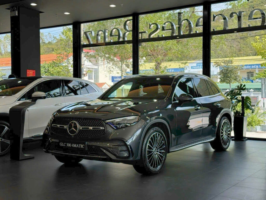 GLC 350 e 4MATIC – bản plug-in hybrid đầu tiên của GLC tại Việt Nam
